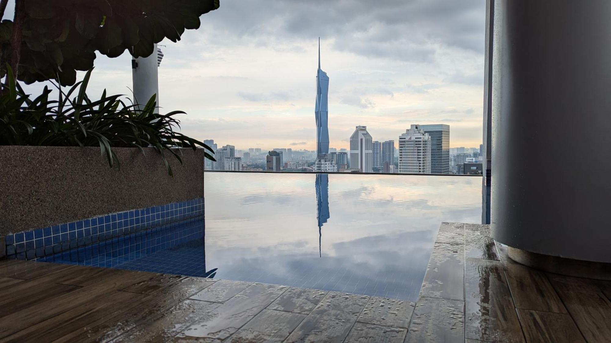 The Luxe Infinitum By Perfect * Kuala Lumpur